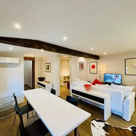 Abbaino Sul Duomo Torino