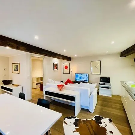 Abbaino Sul Duomo Torino